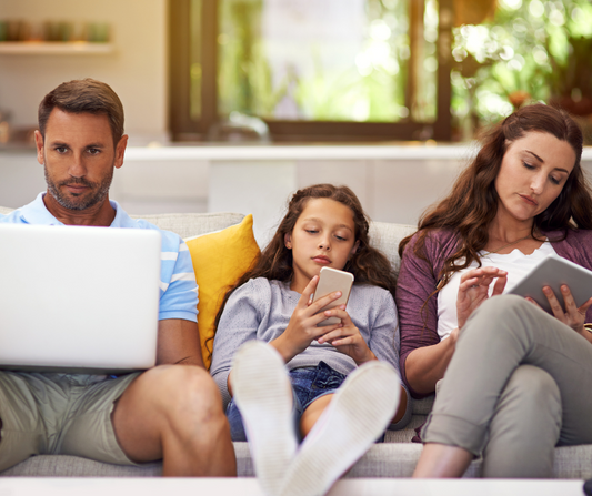 Digital Detox: A Pathway to Mental Clarity & Connection for Social Workers, Parents & Children - Presentation 4: Dissatisfaction